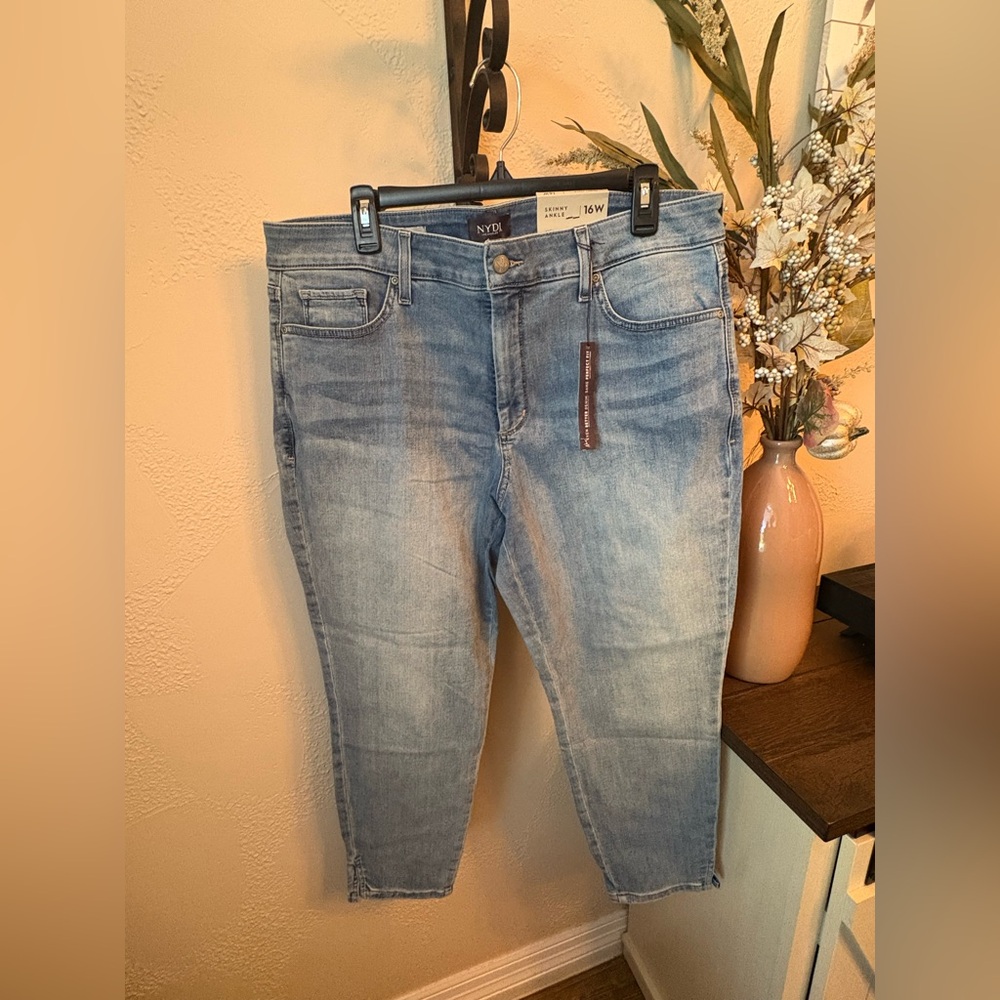 NYDJ Women's Faded Blue Ankle Jeans